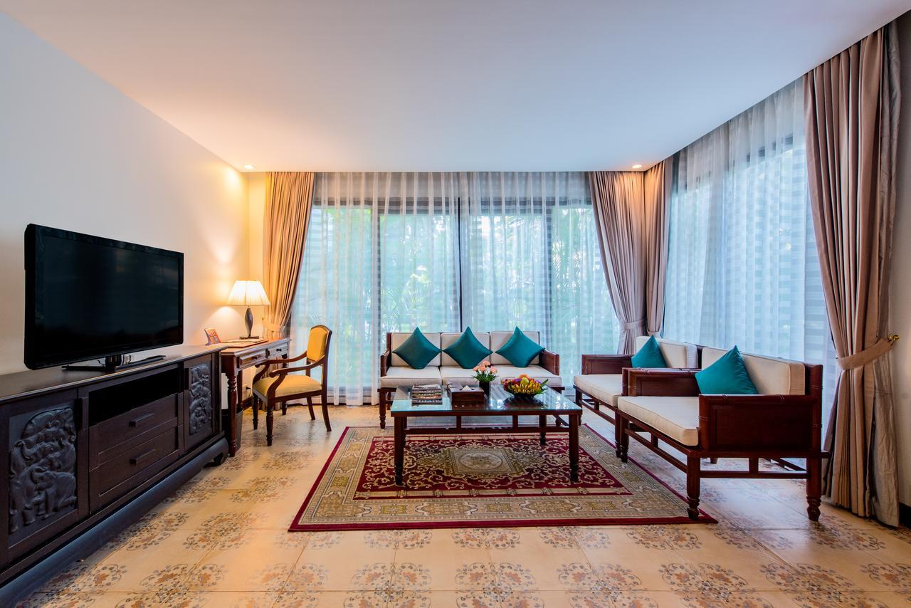 พาเลซ เรสซิเดนซ์ แอนด์ วิลลา Hotel เสียมราฐ ภายนอก รูปภาพ